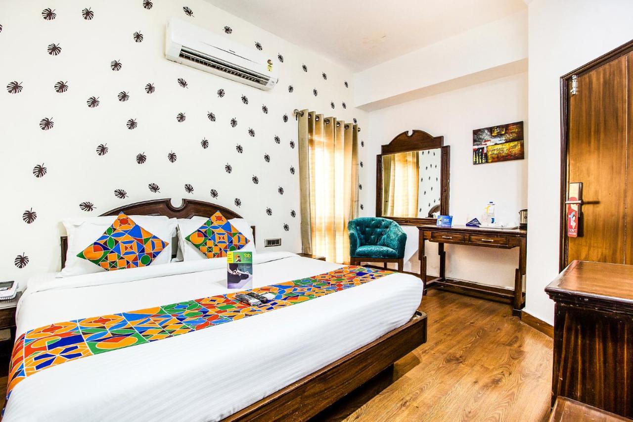 Fabhotel Le Monarque Chandīgarh Zewnętrze zdjęcie