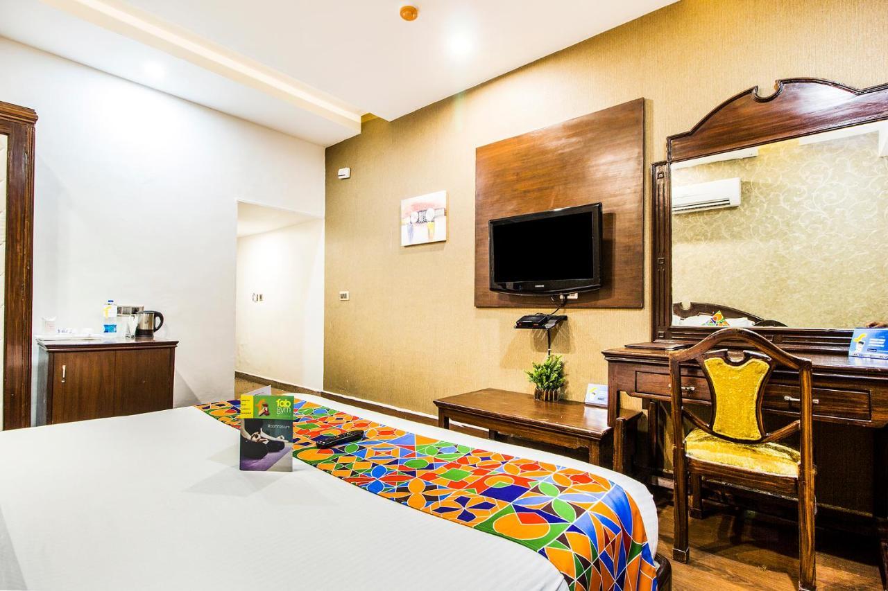 Fabhotel Le Monarque Chandīgarh Zewnętrze zdjęcie