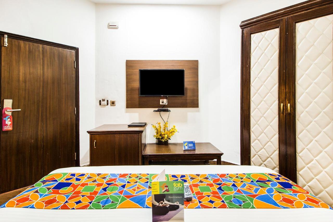 Fabhotel Le Monarque Chandīgarh Zewnętrze zdjęcie