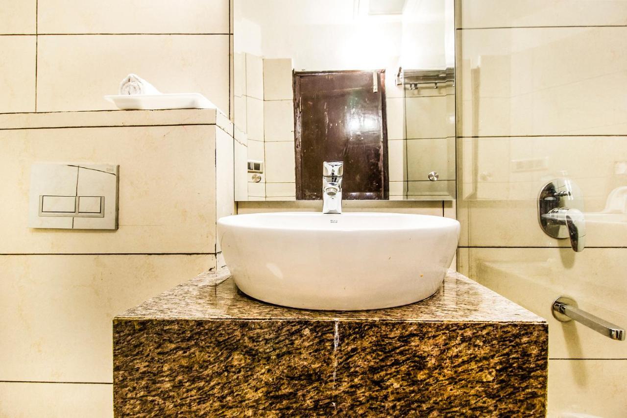 Fabhotel Le Monarque Chandīgarh Zewnętrze zdjęcie