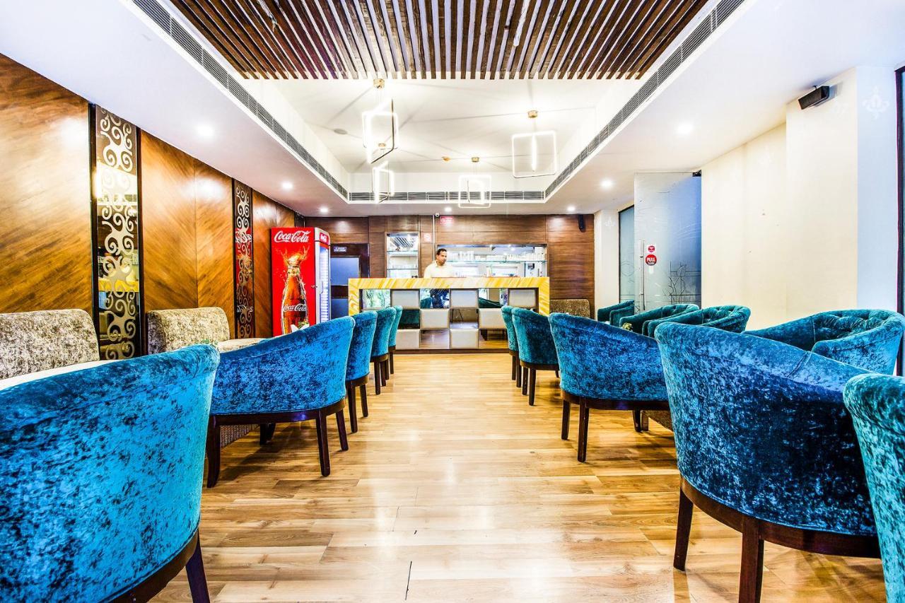 Fabhotel Le Monarque Chandīgarh Zewnętrze zdjęcie